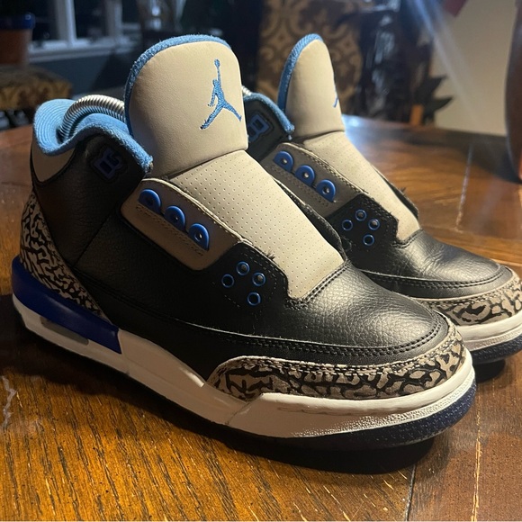Restoration Jordan 3 Sport Blue - Picture 3 of 5